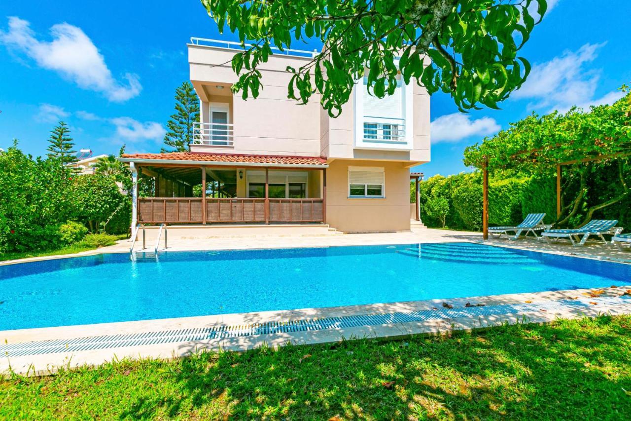 Paradise Town Villa Royal Belek Exterior foto