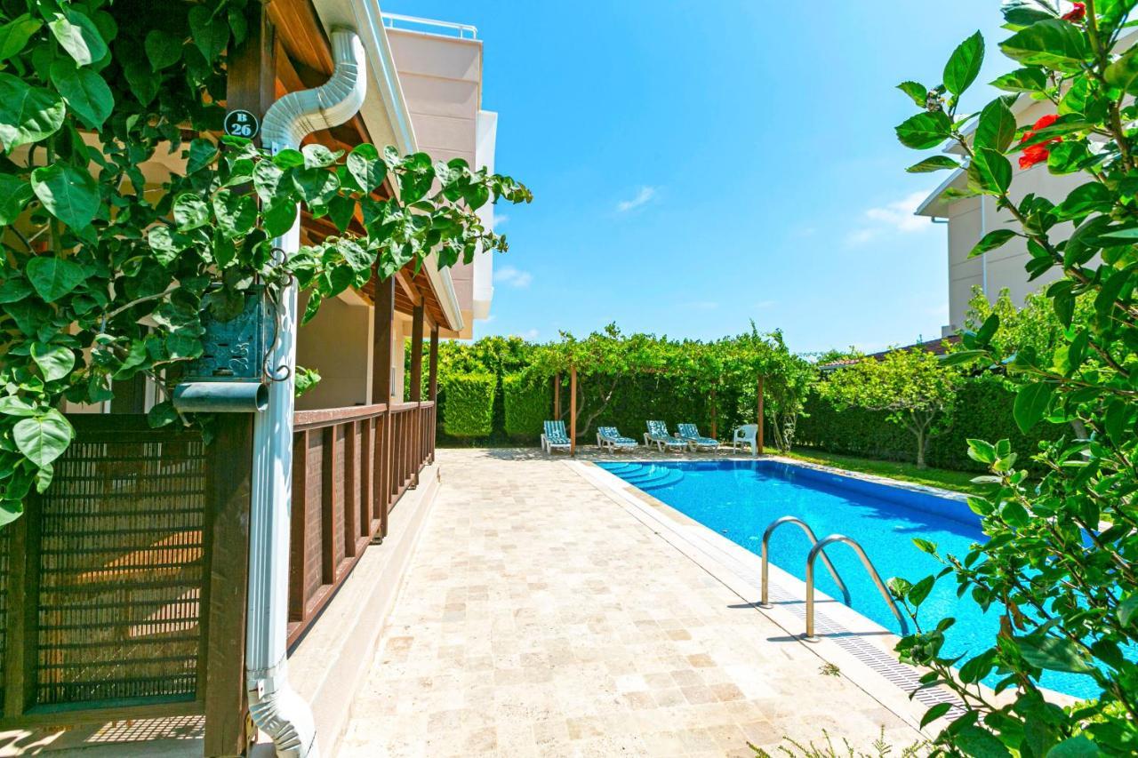 Paradise Town Villa Royal Belek Exterior foto